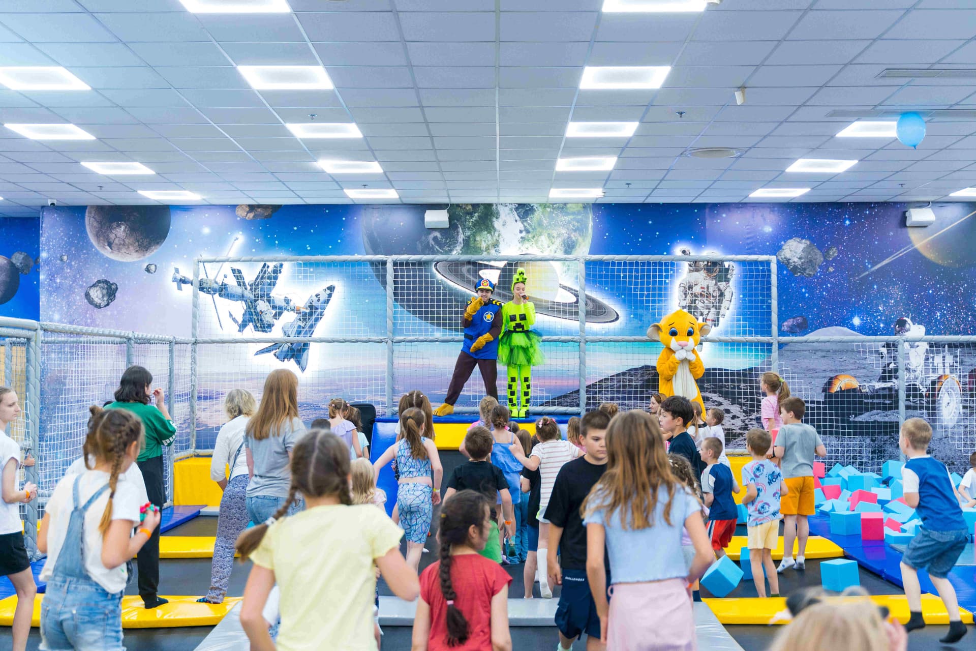 Дитячий центр «Країна Мрій»